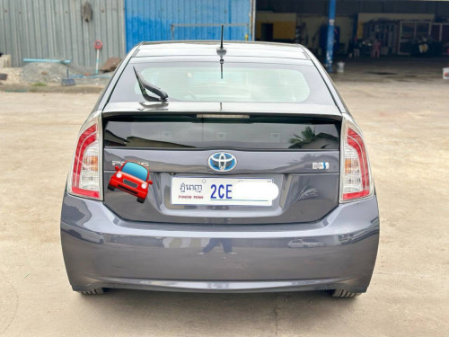 PRIUS 2012 For Rent /出租