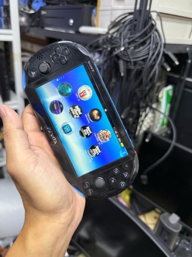 Ps vita slim JB 149$