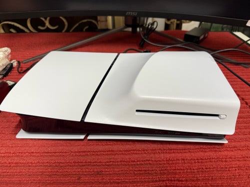 PS5 Slim JB 1T New ថ្មី 730$