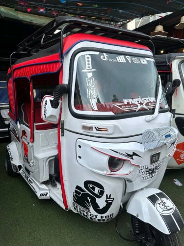 Re bajaj2022លក់
