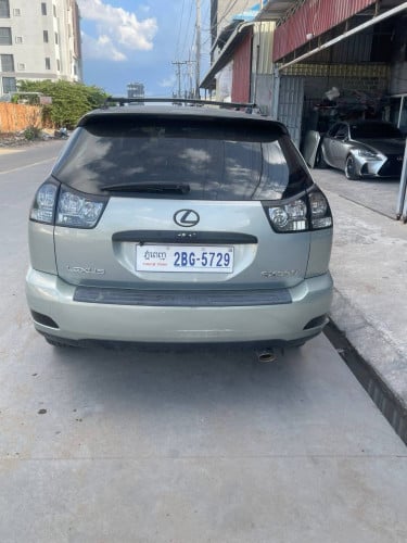RX 330 2004 P1 haft full