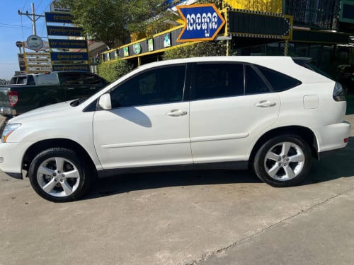 RX 330 2005 For Rent /出租