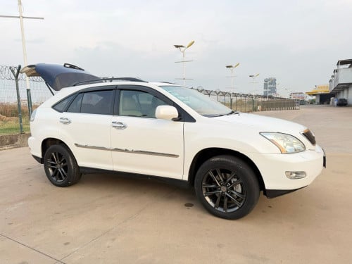RX 330 2005 P2 haft full
