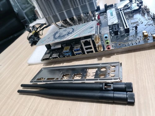Ryzen 7500F B650M WIFI DDR5 MSi