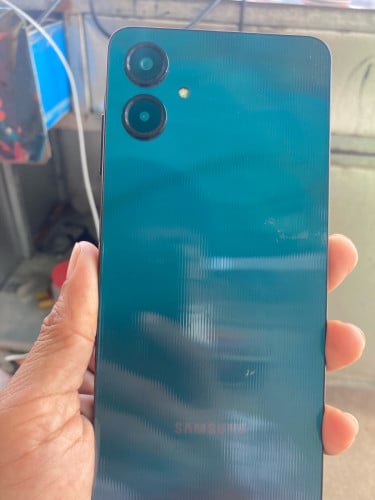 Samsung a06