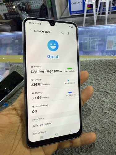 Samsung A17 Ram8G Memory256G ក្រុមហ៊ុនសុីមពីរ មានឆ្នាំងសាក