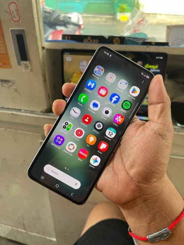 Samsung Flip 5 512G company