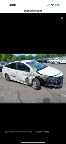 Sell Prius prim 2020 xle full Primum សាង22500$