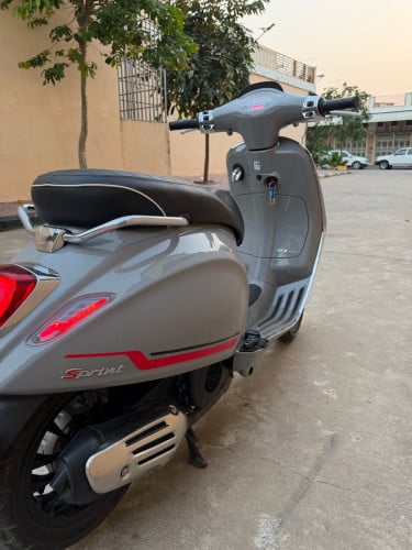 Sell Vespa sprint 022/150cc