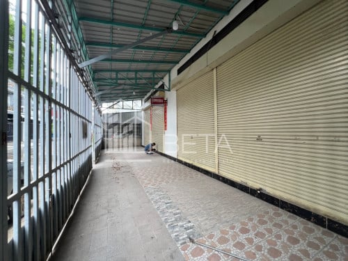 SHOP FOR RENT | Prime Business Location Near Hun Sen O2 School, Sihanoukville