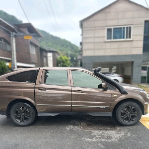 SsangaYong Pick Up $  9,900
