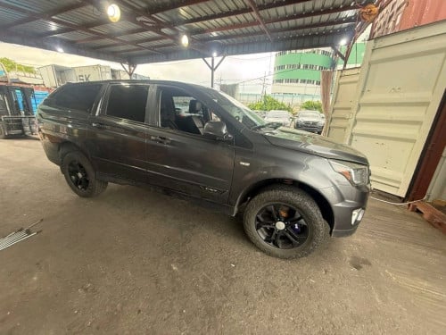 SsangYong Pick Up 2014 $11,500