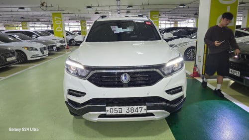 Ssangyong Rexton SUV 29500$ full option