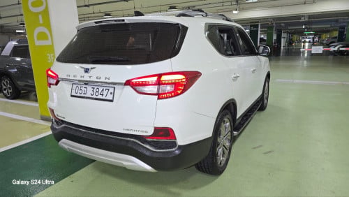Ssangyong Rexton SUV 29500$ full option