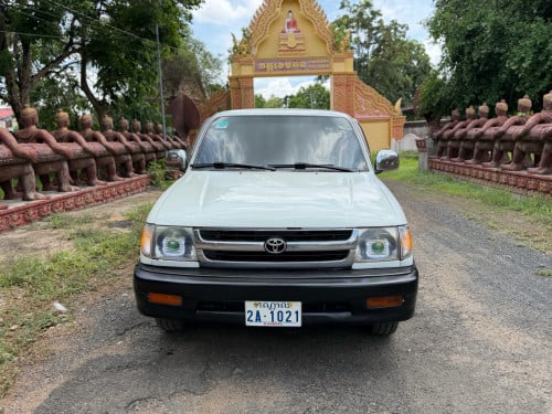 Tacoma 1997 តួទាបលេខដៃ លក់ធូធូ បងបង 090329265 086308135 ទីតាំងកំពង់ចាម ☎️📞