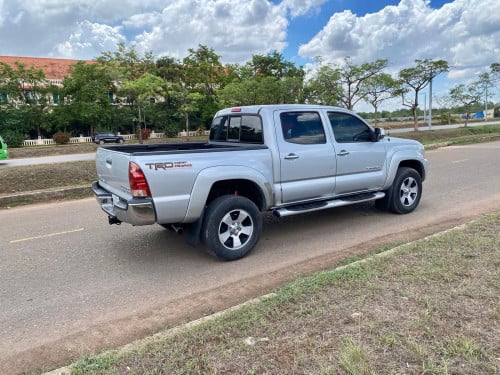 Tacoma 2006 លក់នៅសៀមរាប