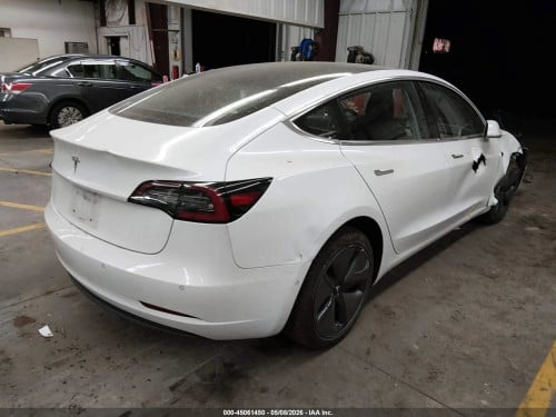 Tesla model 3 long rang