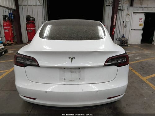 Tesla model 3 long rang