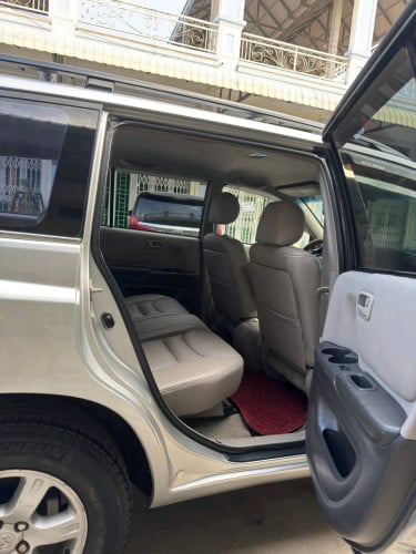 Toyota Highlander 02P1V4