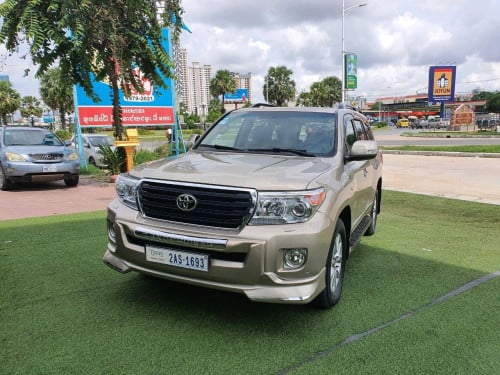 Toyota Land cruiser 2010 update 2018