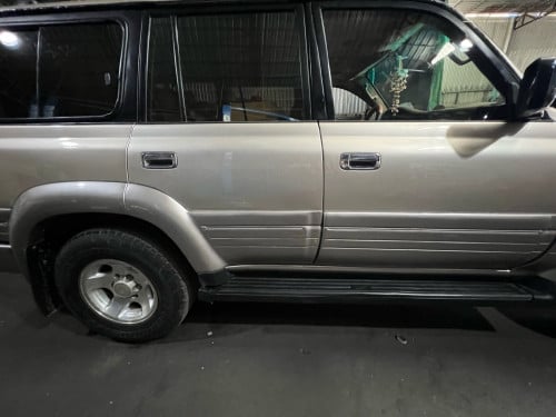 Toyota Lexus 450 បំពាក់ហ្គាស់រួចរាល់