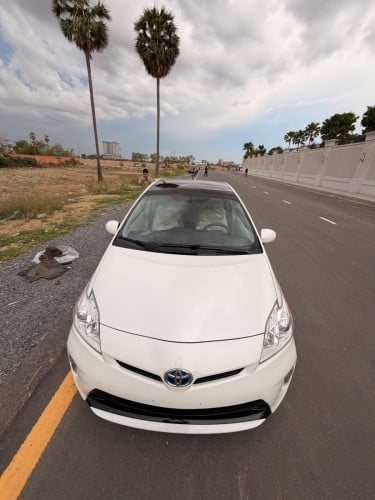 Toyota Prius 014 option 3 solar