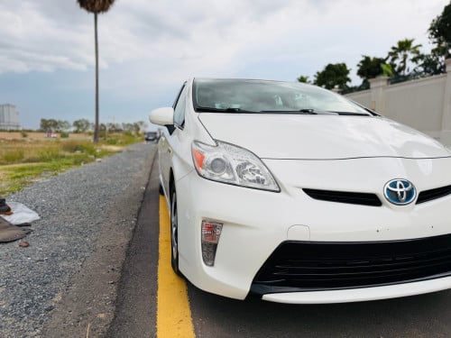 Toyota Prius 014 option 3 solar