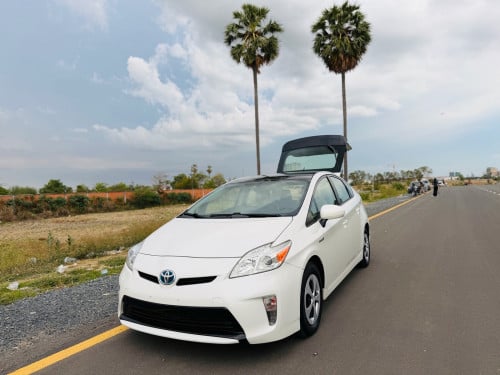 Toyota Prius 014 option 3 solar