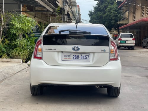 Toyota Prius 2010 Option 3