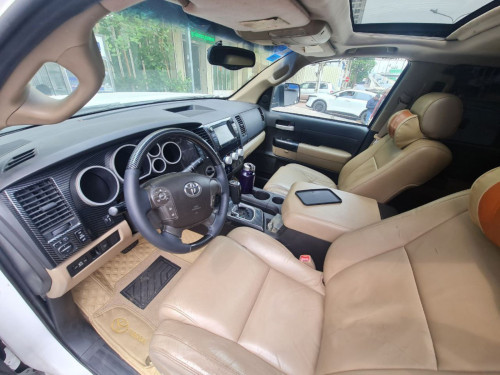 TUNDRA 2011 UP 2021 For Rent /出租