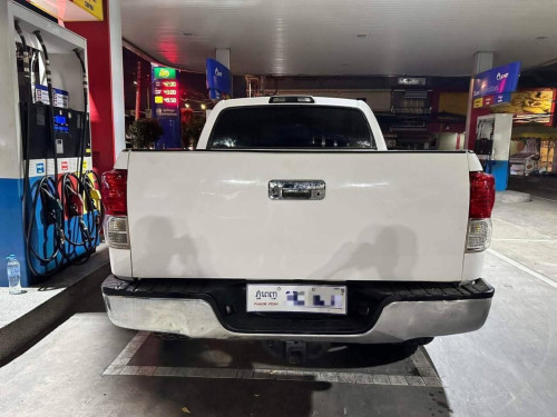 TUNDRA 2011 UP 2021 For Rent /出租