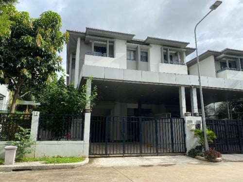 Twin Villa for rent at Borey Chipmong 598