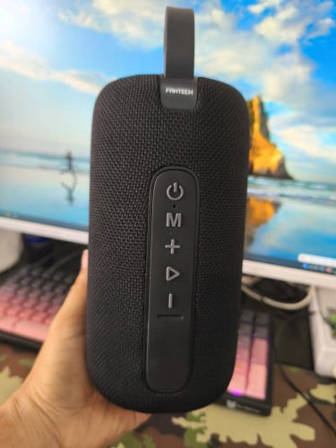 Used premium audio equipment ឧបករណ៍អូឌីយ៉ូលំដាប់ខ្ពស់ដែលប្រើរួច
