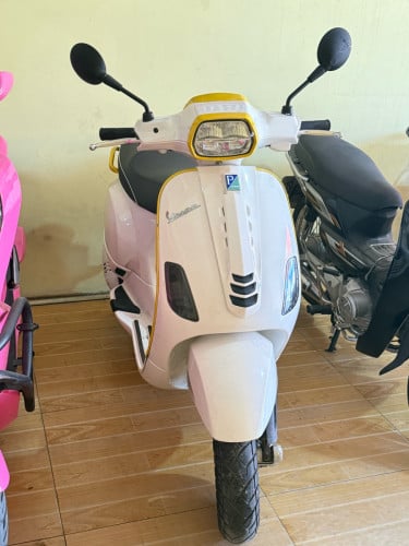 Vespa S125 2026 មួយទឹកក្រដាស់ពន្ធជិះផ្ទាល់គីឡូសុីន