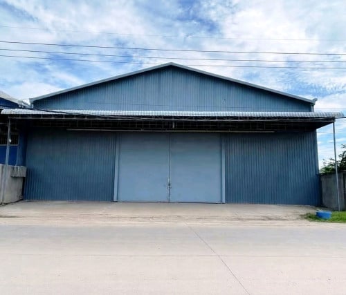 Warehouse925m2 Sensok for rent