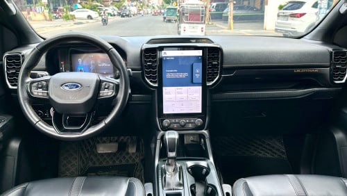 Wildtrak 2023 ( 43500&) ហ្សុីន១ជុំ