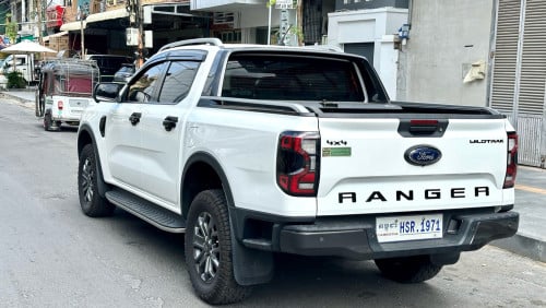 Wildtrak 2023 ( 43500&) ហ្សុីន១ជុំ