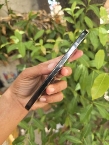Xiaomi 13 12g/256g_CH(វៃដូរបាន)👉$210