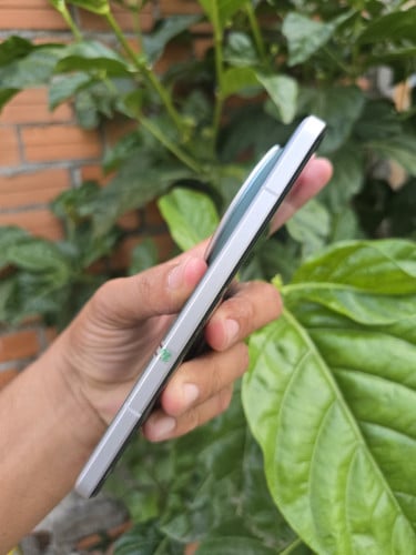 Xiaomi 15 Ultra 12g/256g_CH(វៃដូរបាន)👉$575