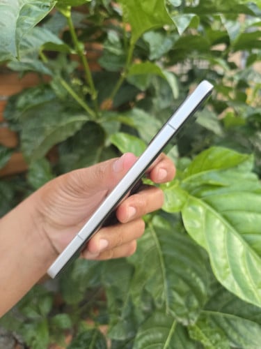Xiaomi 15Pro 12g/256g_CH(វៃដូរបាន)👉$445