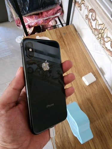 XS តូចស្អាត98.5% អេក្រង់ស៊ីនមានស្គេន 256GB