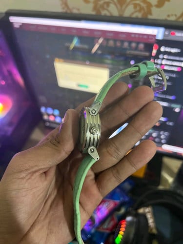 Zinvo Blade Emerald Gem