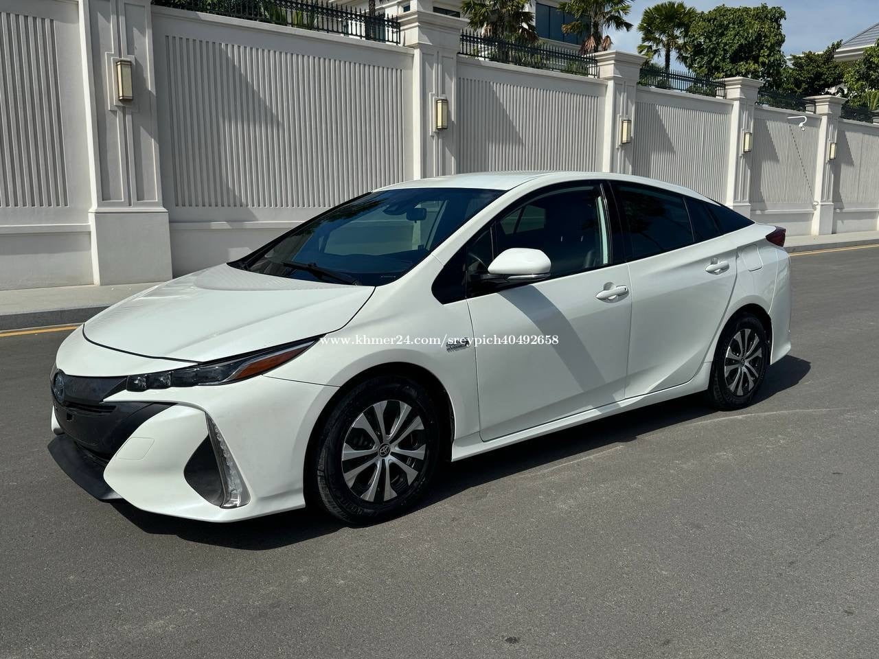 Toyota Prius prime 2020
