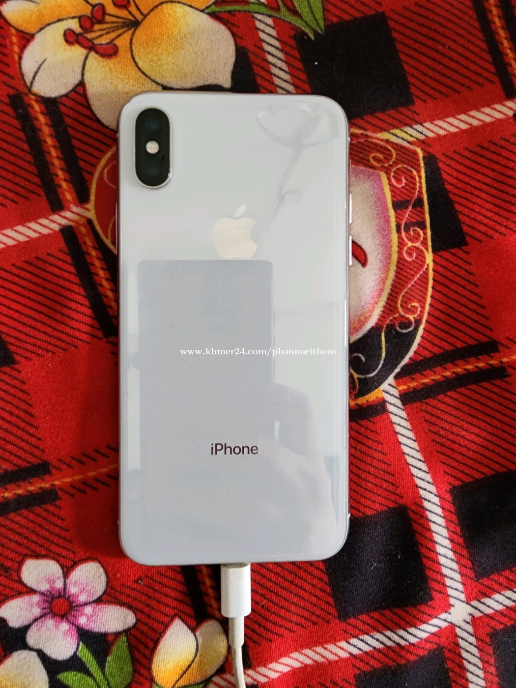 X 99% អេក្រង់ស៊ីនមានស្គេន 256GB