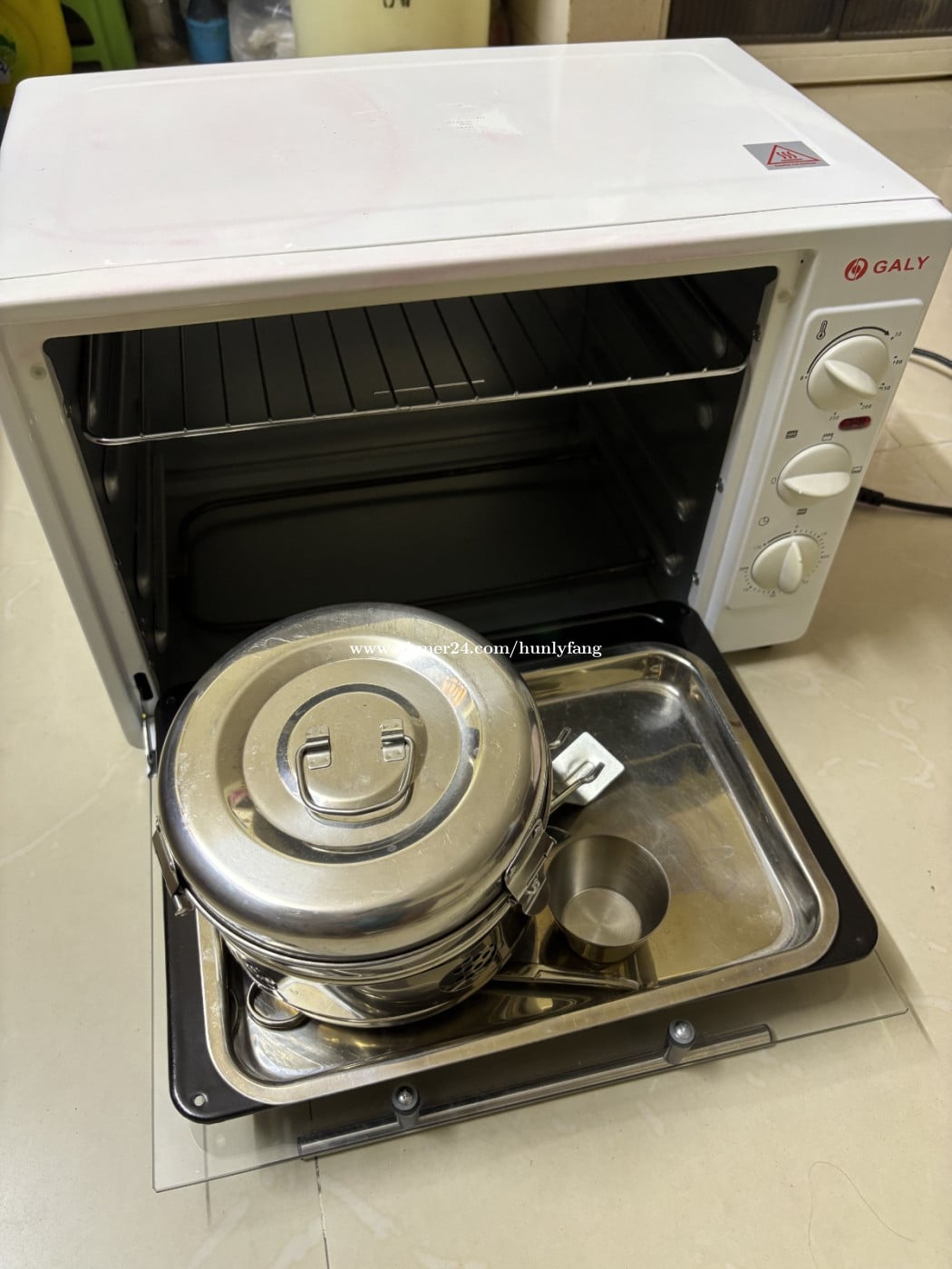 ម៉ាស៊ីនចំអិនសម្ភារៈពេទ្យ (Sterilize Machine)
