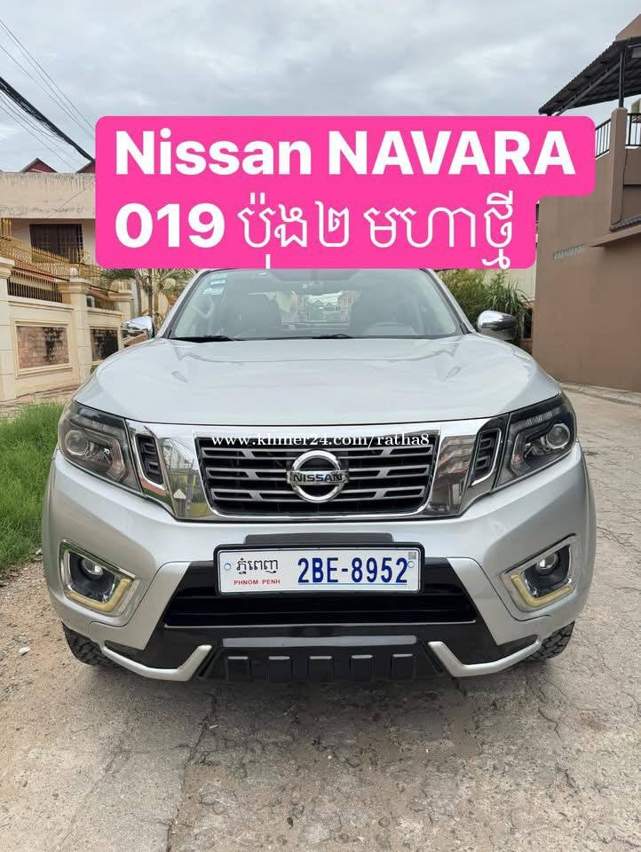 Nissan Navara 2019 auto capitas company car very nice car
