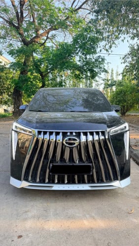ឡានលក់ថ្មីស្អាត ទេីបតែប្រេីបានមួយឆ្នាំជាង