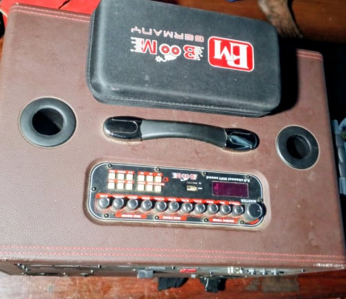 ខ្ញុំមានធុងបាស Boom 900W មួយទឹក 90%ខ្ញុំចង់លក់ប្រញាប់លុយជាមិនទាន់។
