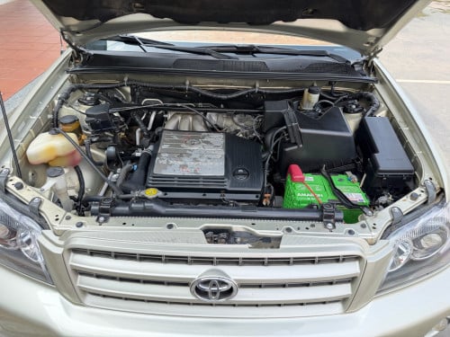 ឡានលក់ Highlander  ឆ្នាំ2003