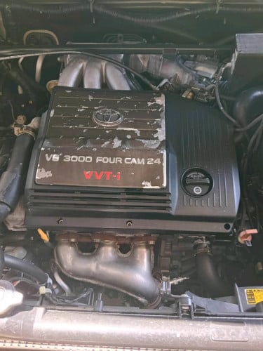 ឡានលក់ Highlander V6 P1 តម្លៃ 13,000$ ចចារ